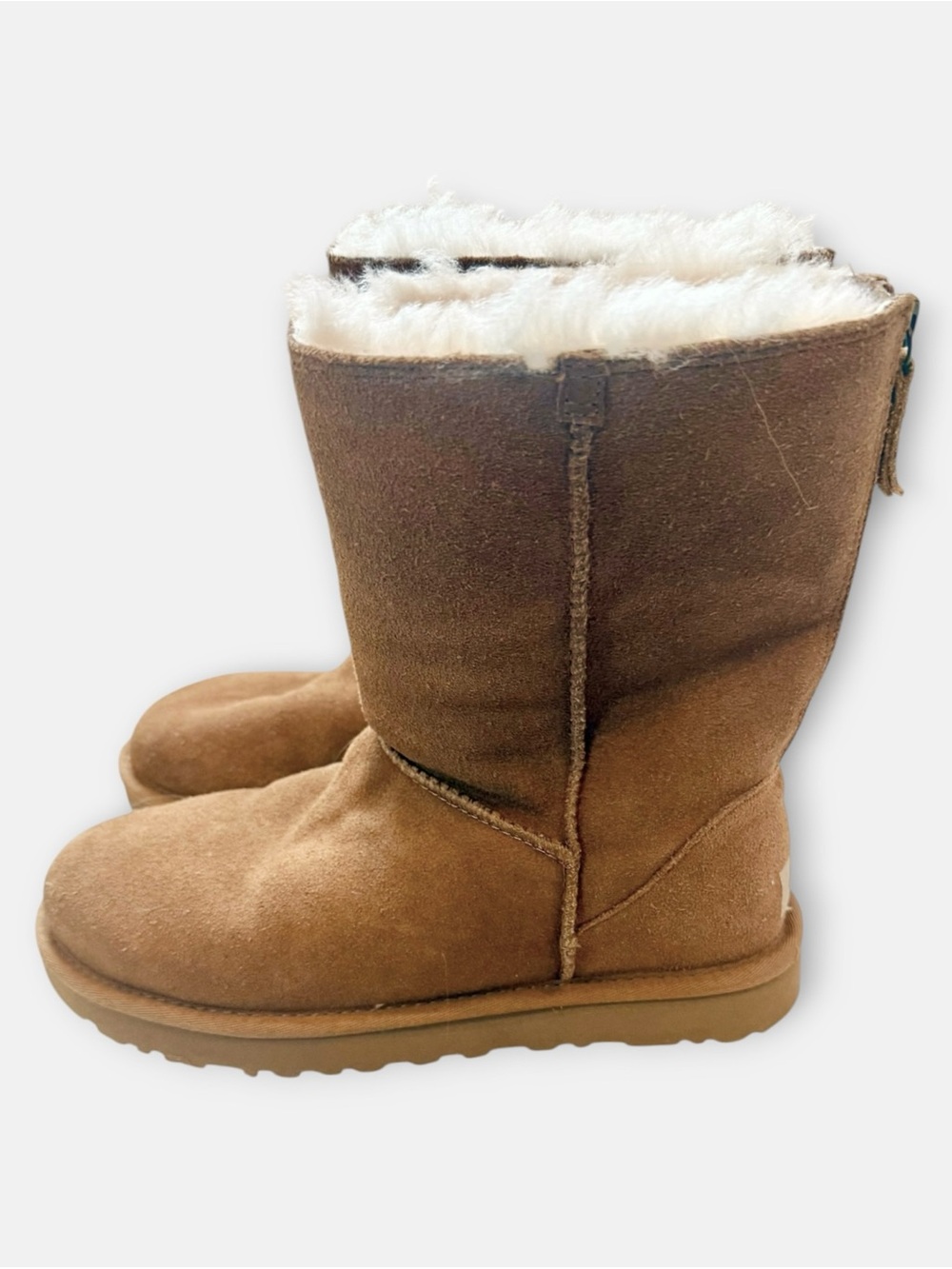 UGG Classic Short Boot Suede Sz 8